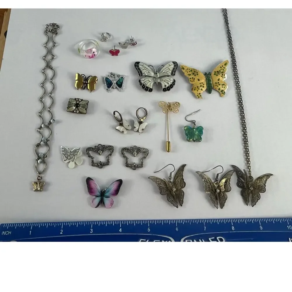 VTG Y2K Modern Butterfly Jewelry Lot Earrings Brooches Pendants Craft Lot